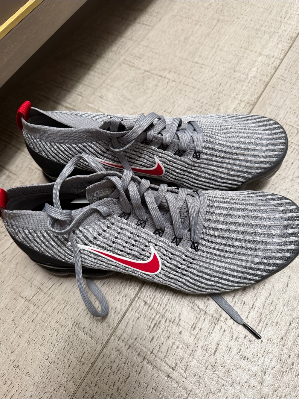 Nike Men’s Grey Athletic Trainer Socks with Red Swoosh Accent